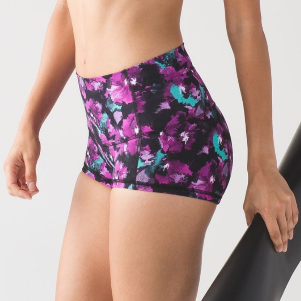 NWOT Lululemon Wunder Short 2”